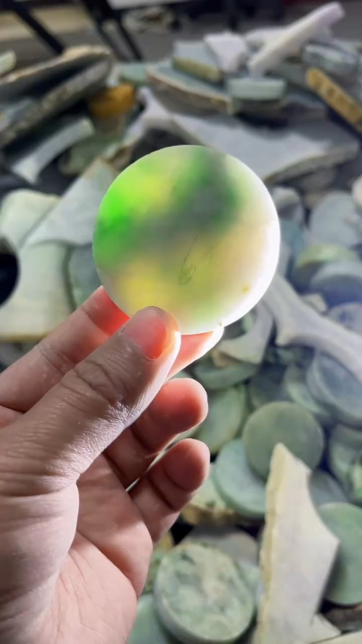 【闪购商品】翡翠挂件未镶嵌A货康壹108