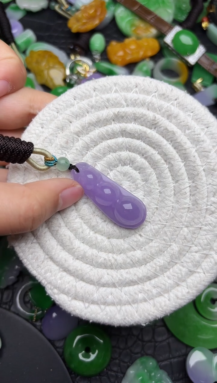 颈饰未镶嵌翡翠缅甸翡翠吊坠