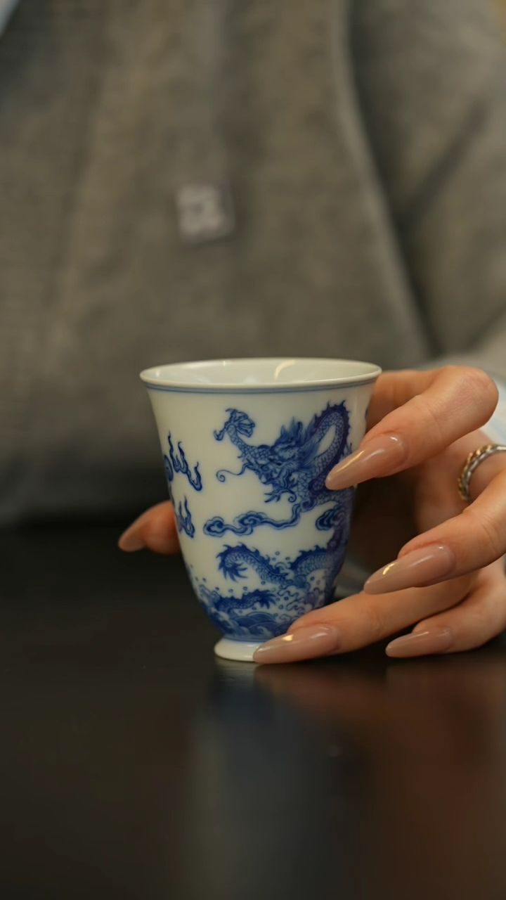【闪购商品】瓷片             王景东