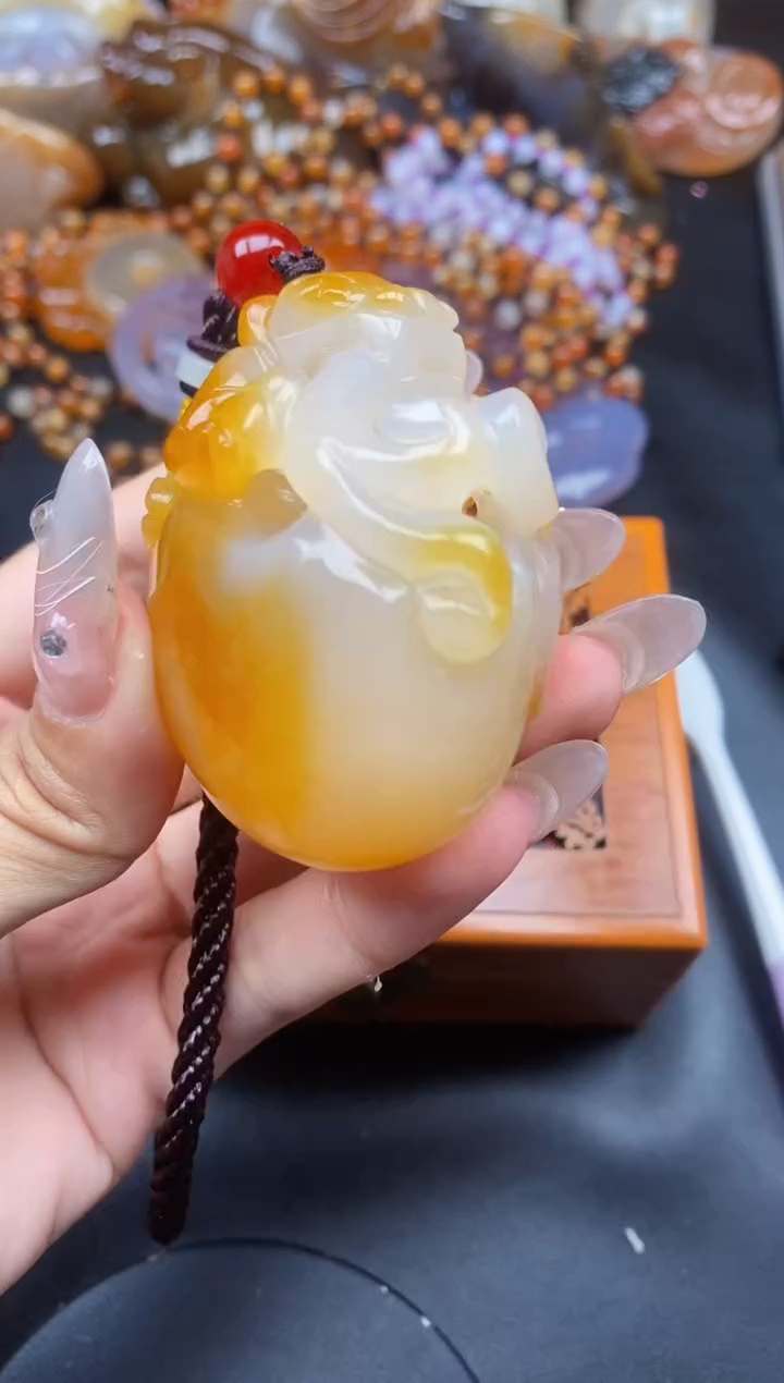 【闪购商品】玛瑙/玉髓颈饰未镶嵌 ll