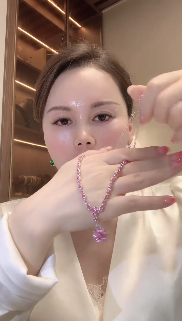 【闪购商品】彩色蓝宝石套链18K金镶嵌D52 