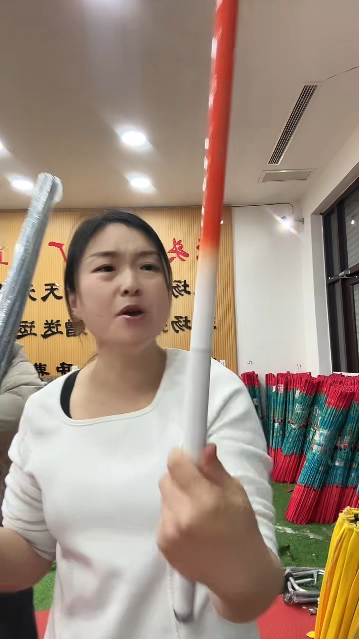 碳素4.5m橙色鱼竿