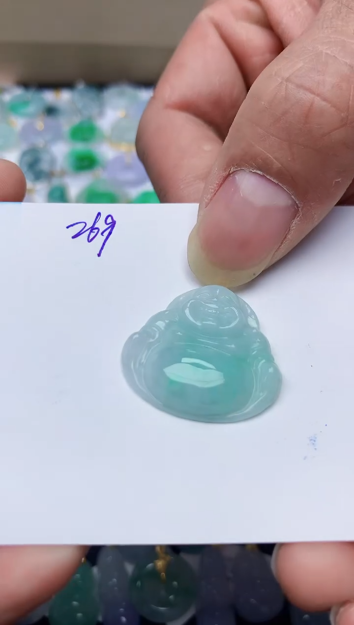 【闪购商品】翡翠颈饰18K金镶嵌天然翡翠A货  