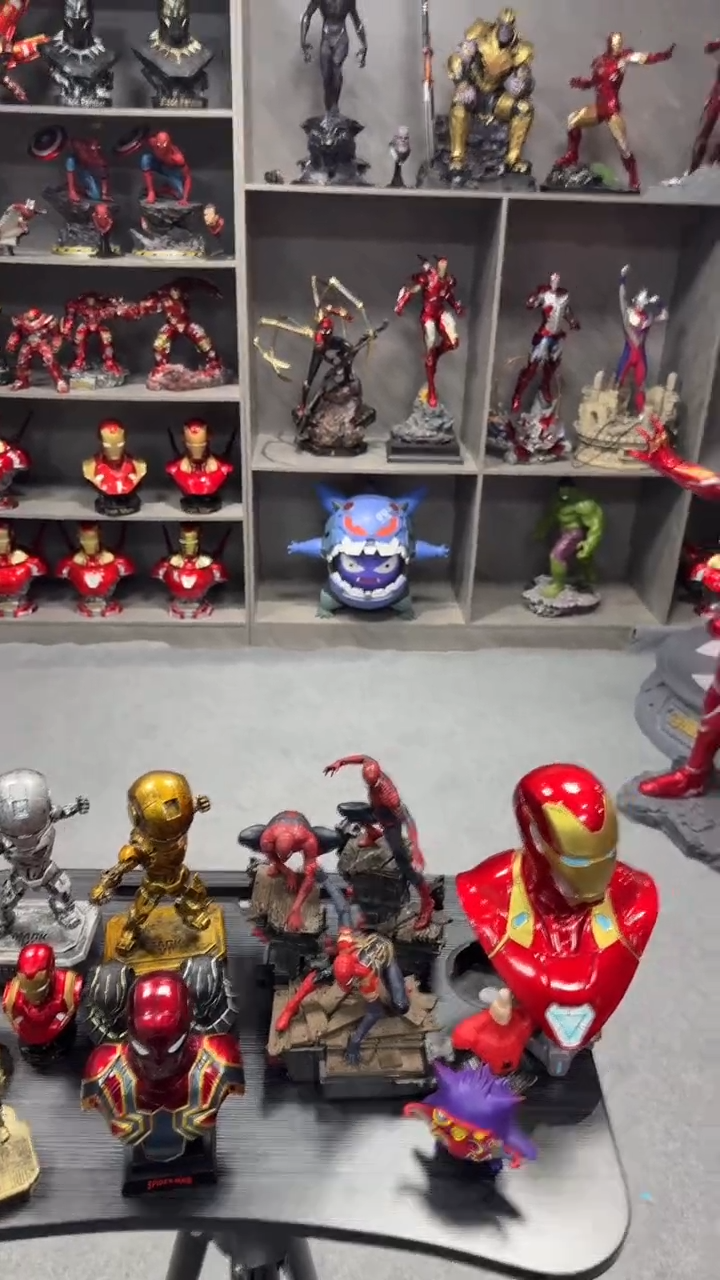 合成树脂蜘蛛侠 三虫同框