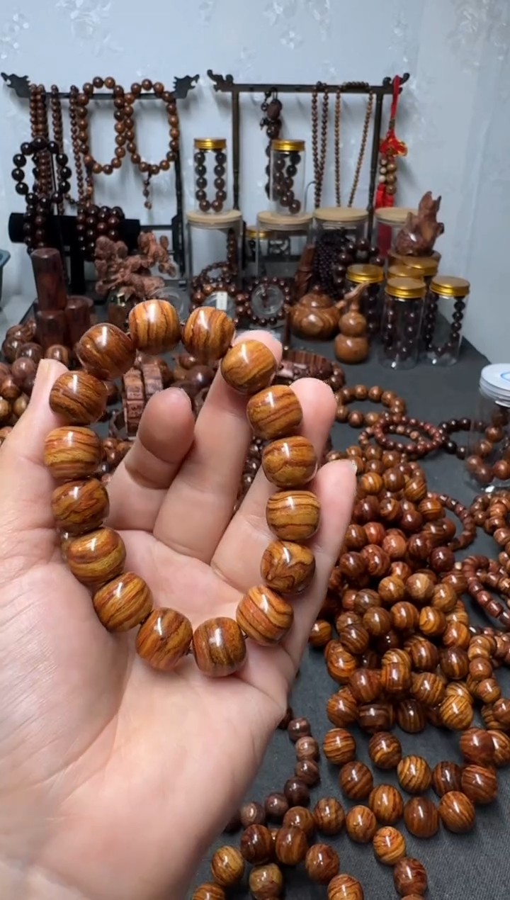 【闪购商品】黄花梨/降香黄檀手串/手链正宗1314规格老型珠海黄手串