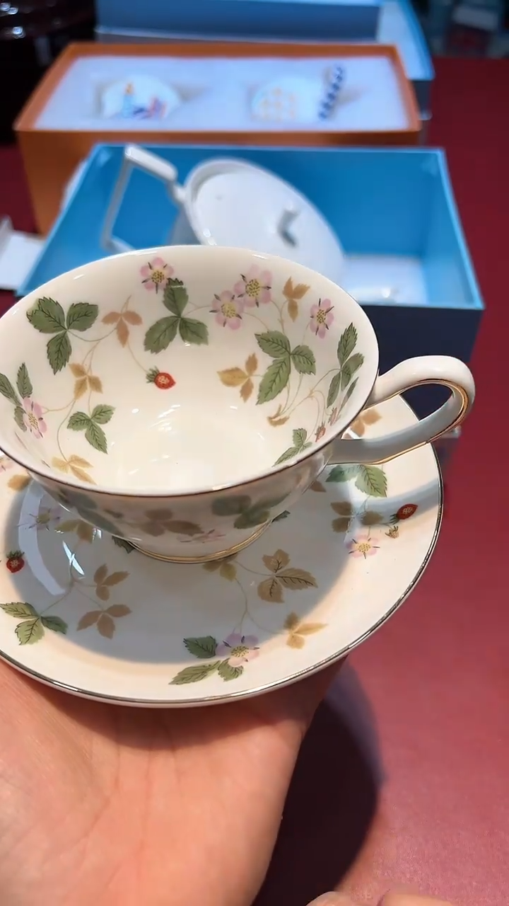 【闪购商品】瓷片锅碗瓢盆一件不剩