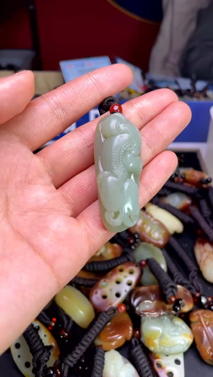 【闪购商品】和田玉颈饰未镶嵌213