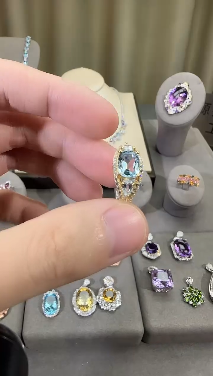 银S925镶嵌戒指托帕石9*7mm戒指设计款