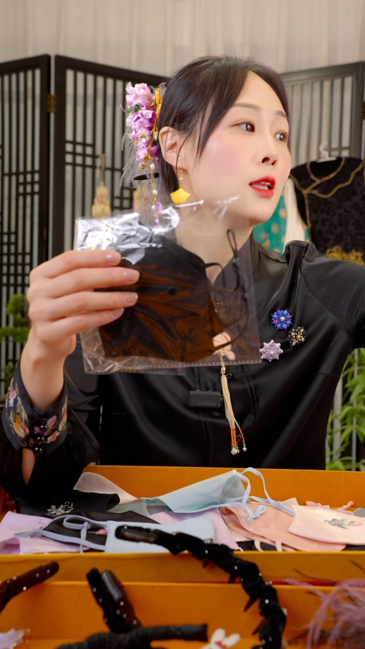 织绣小*妍非遗苏绣绒花手工饰品