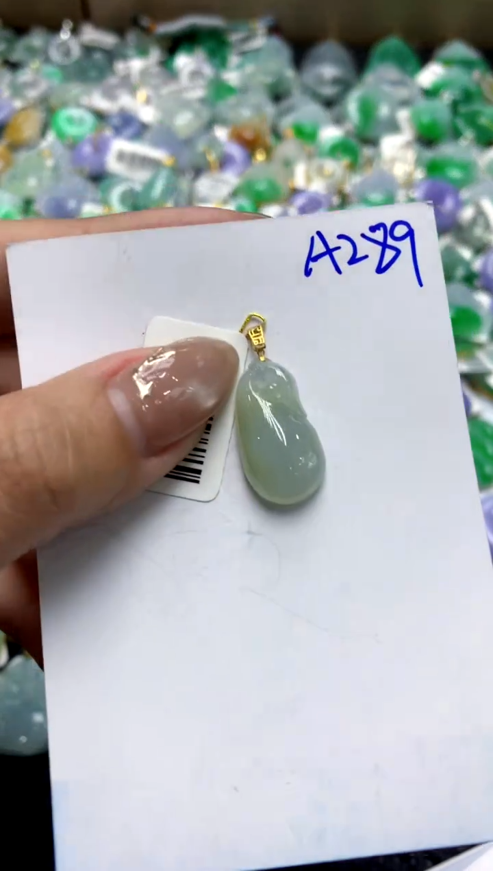 【闪购商品】翡翠颈饰18K金镶嵌11111111111111111