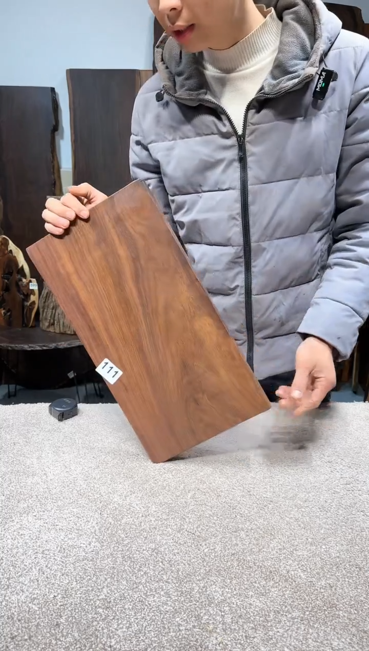 【闪购商品】风车木（黑檀木）尺寸44*23*2.3编号111