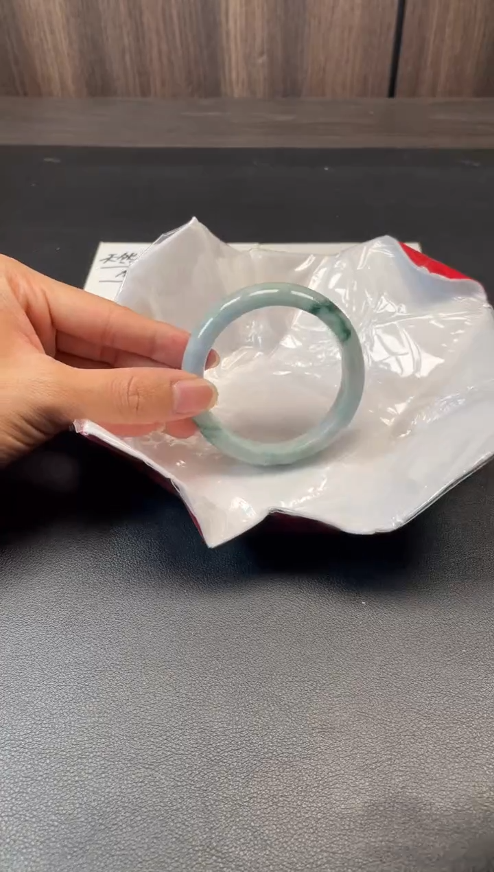 未镶嵌手镯翡翠9937