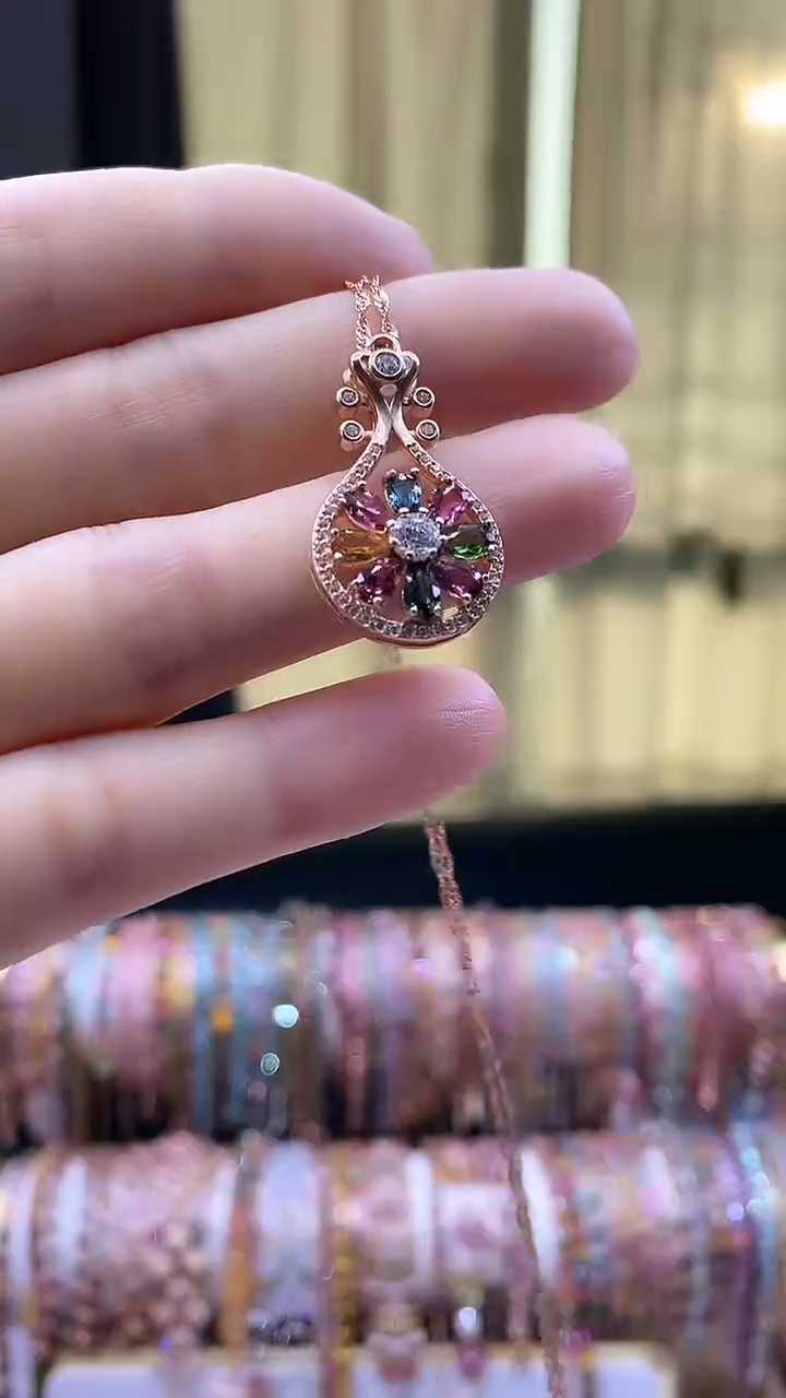 【闪购商品】碧玺吊坠银S925镶嵌45354354354