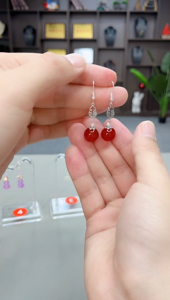 未镶嵌耳饰玛瑙/玉髓230000