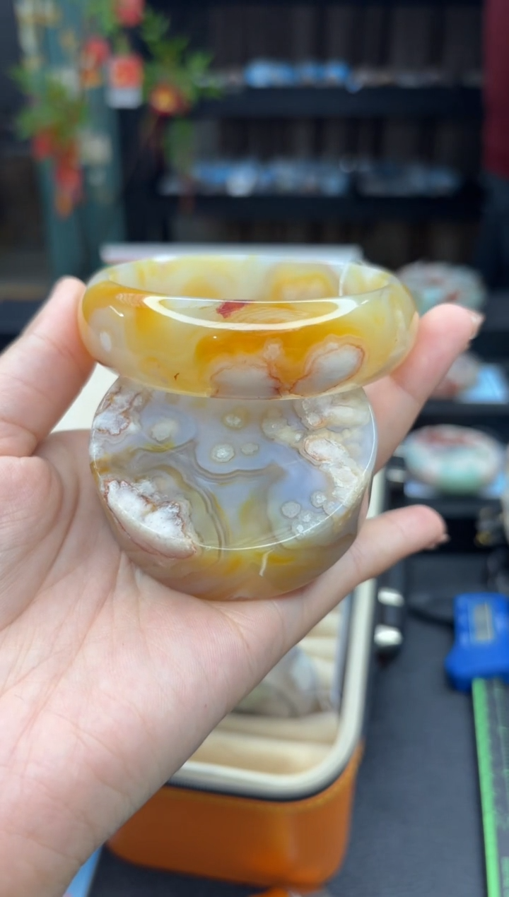 【闪购商品】石英质玉手镯未镶嵌903（62圈赠送镯心）