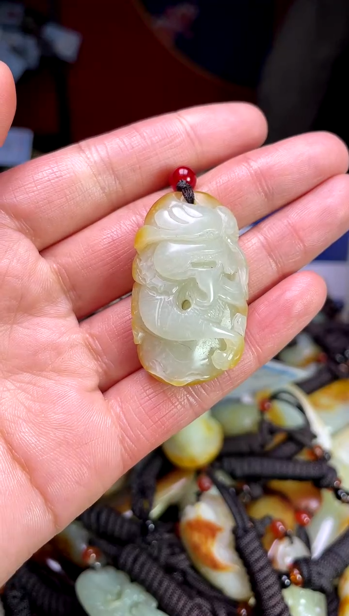 【闪购商品】和田玉颈饰未镶嵌23