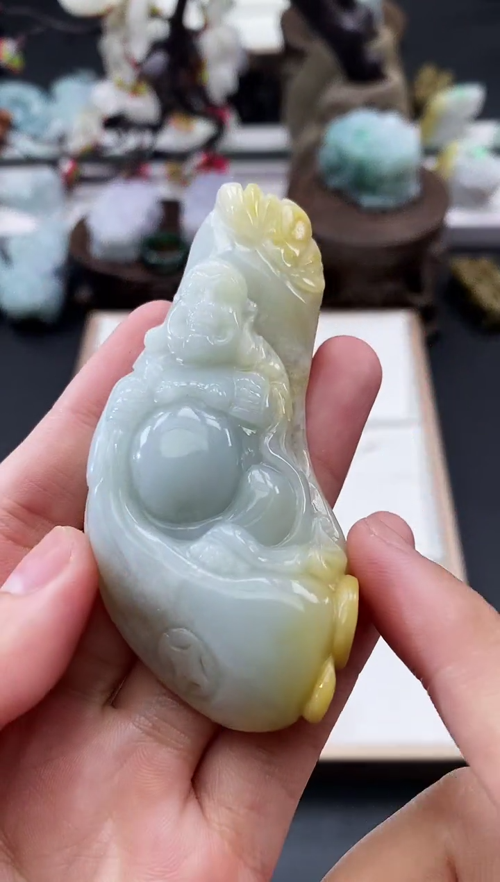 翡翠未镶嵌颈饰天然缅甸A货翡翠