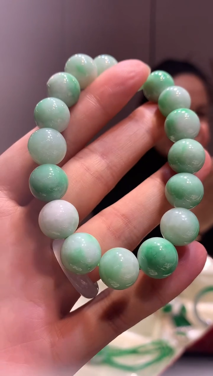 【闪购商品】翡翠手串未镶嵌手串