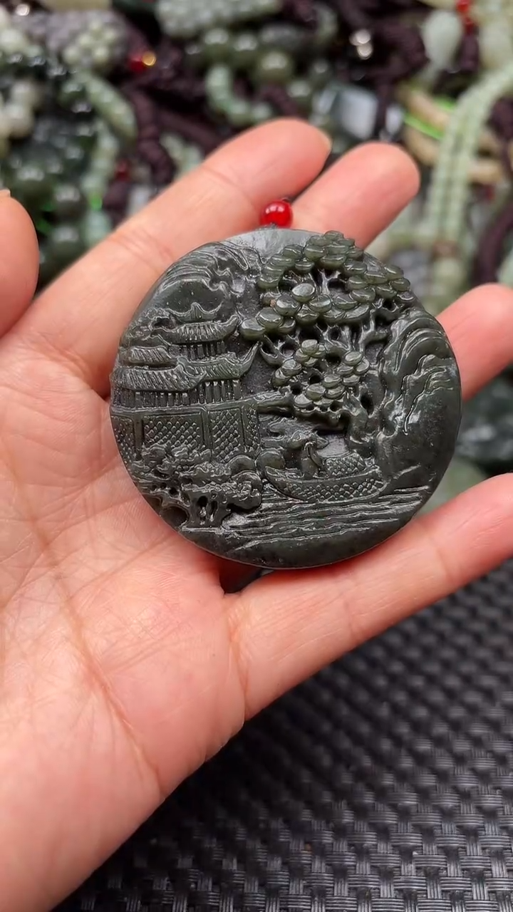 【闪购商品】和田玉颈饰未镶嵌.