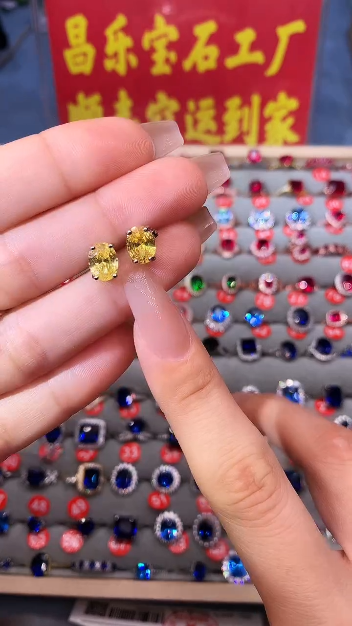 【闪购商品】黄晶耳饰银S925镶嵌11111