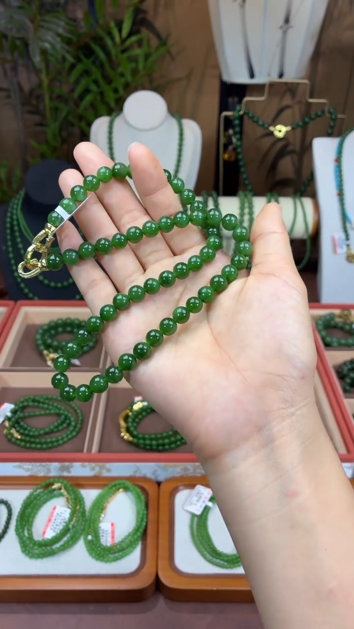 和田玉（碧玉）未镶嵌颈饰8mm辣绿微矿锁骨链