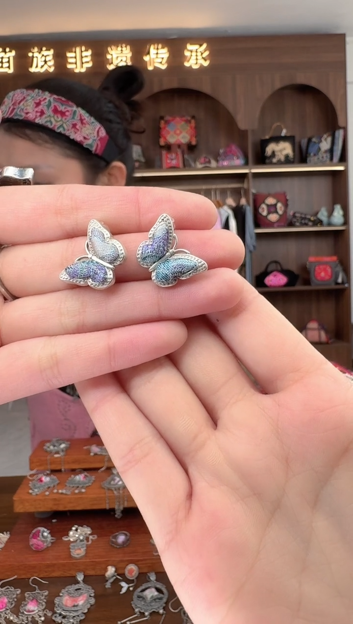 【闪购商品】织绣扶光苗绣传承148