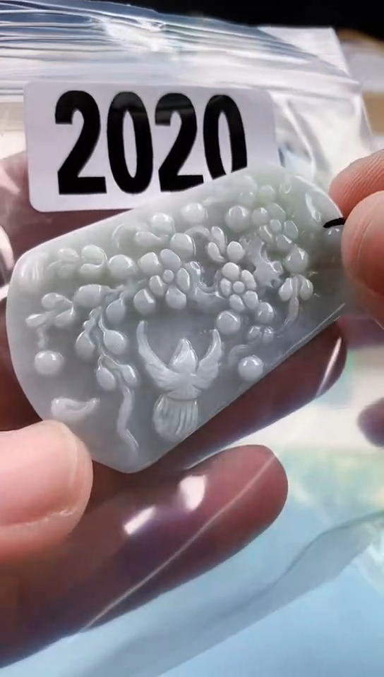 【闪购商品】翡翠挂件未镶嵌天然翡翠吊坠挂件