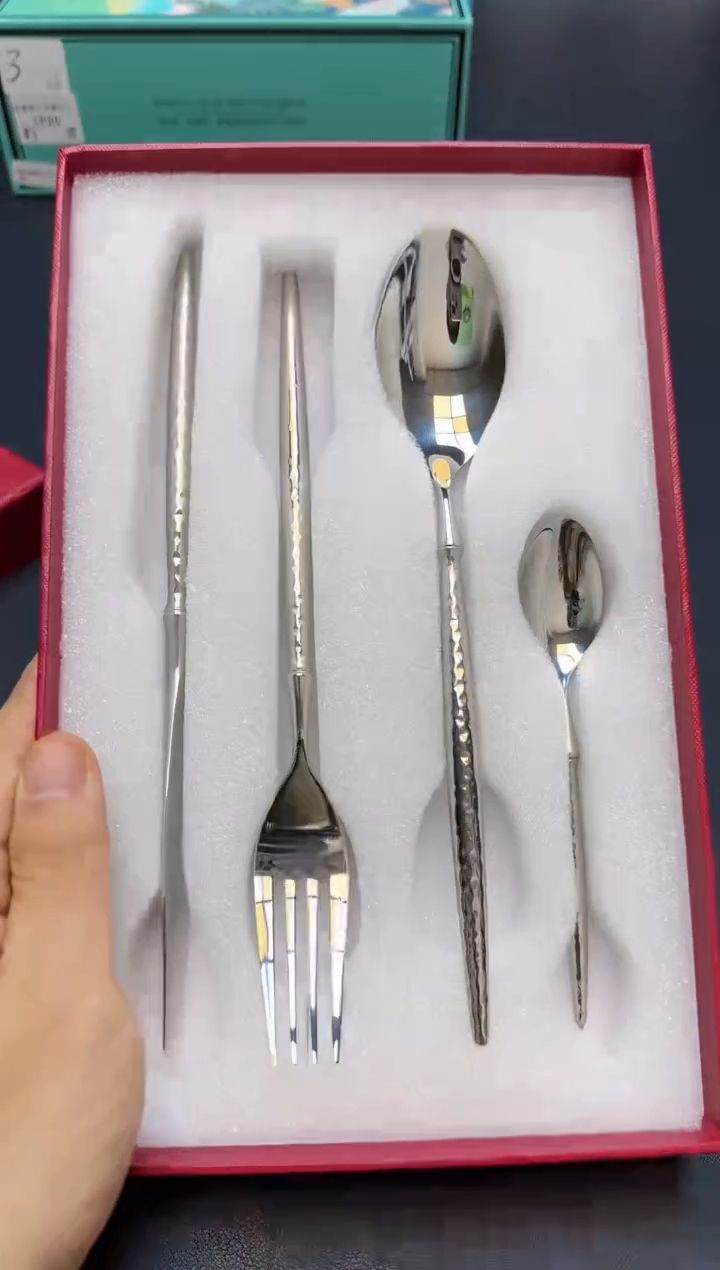 【闪购商品】瓷片全新正品一件不留@@H1871