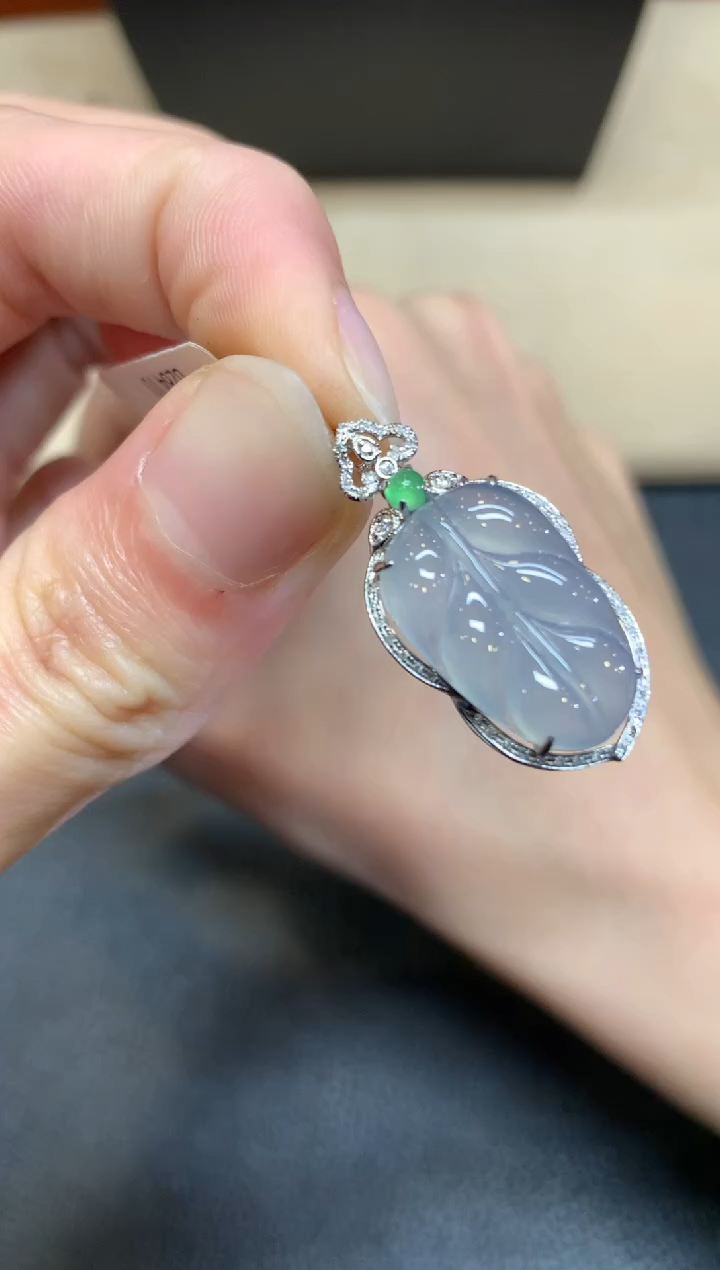 【闪购商品】翡翠颈饰18K金镶嵌【无鉴赏期】