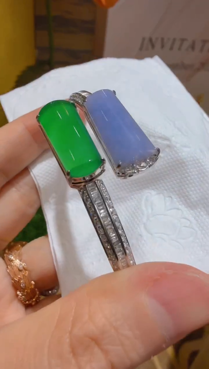 18K金镶嵌手镯翡翠多样性团购发一件