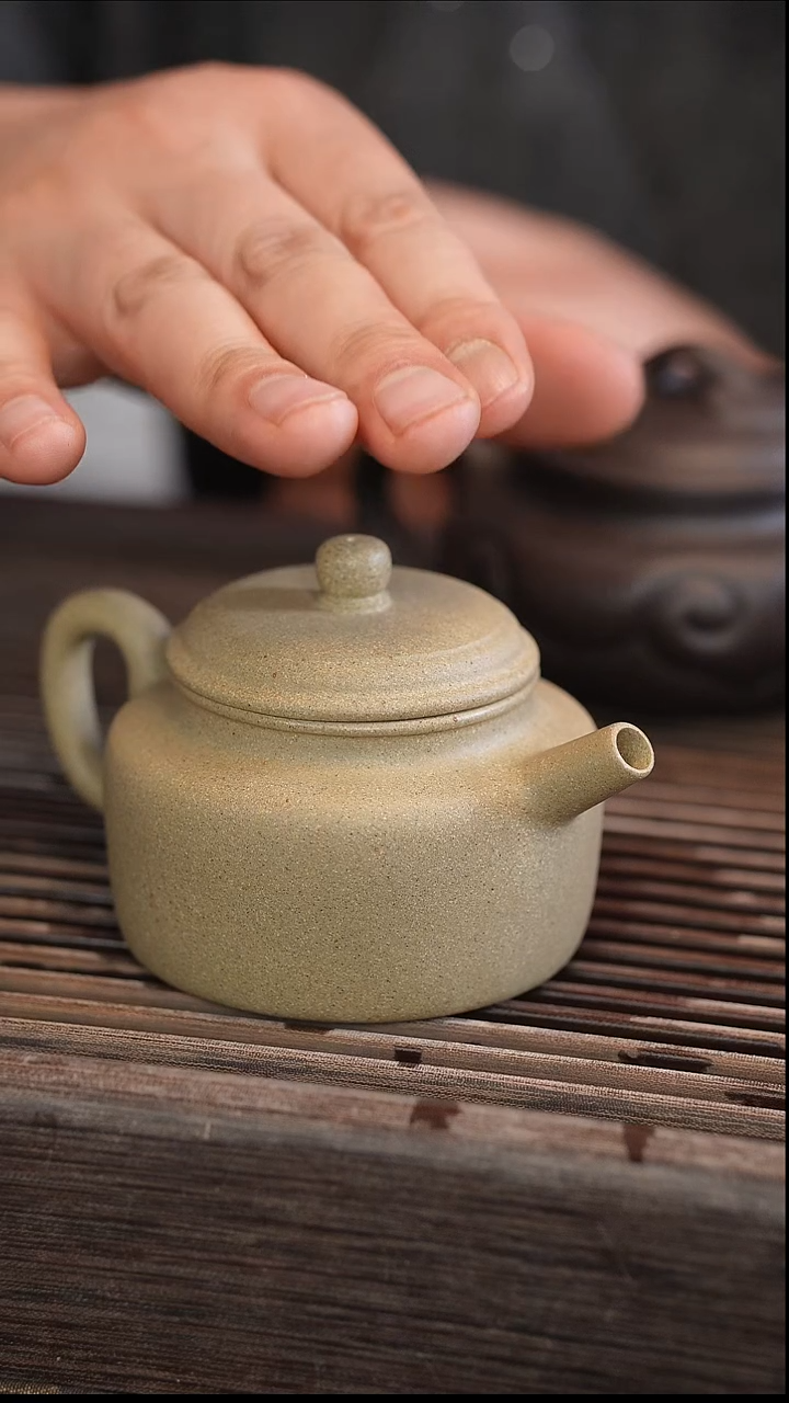 茶壶紫砂德中 本绿  170cc