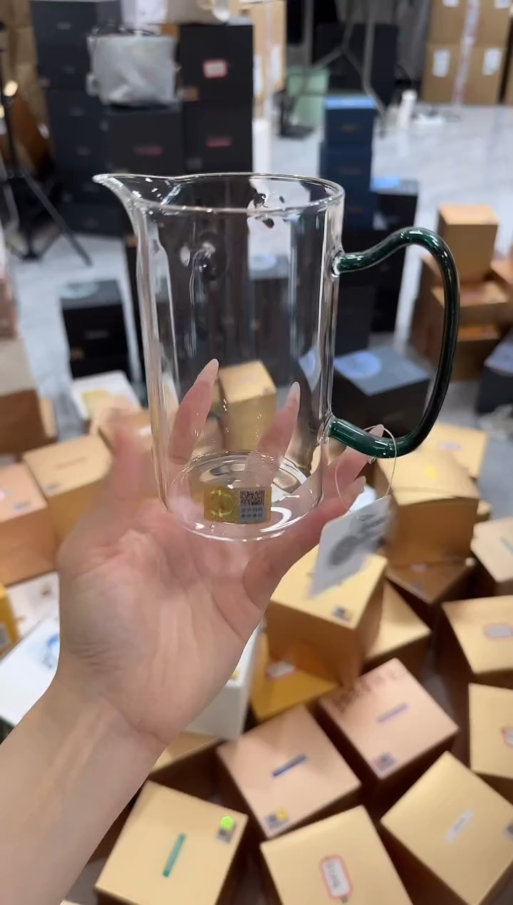 @@禾器晶彩沁润墨绿色