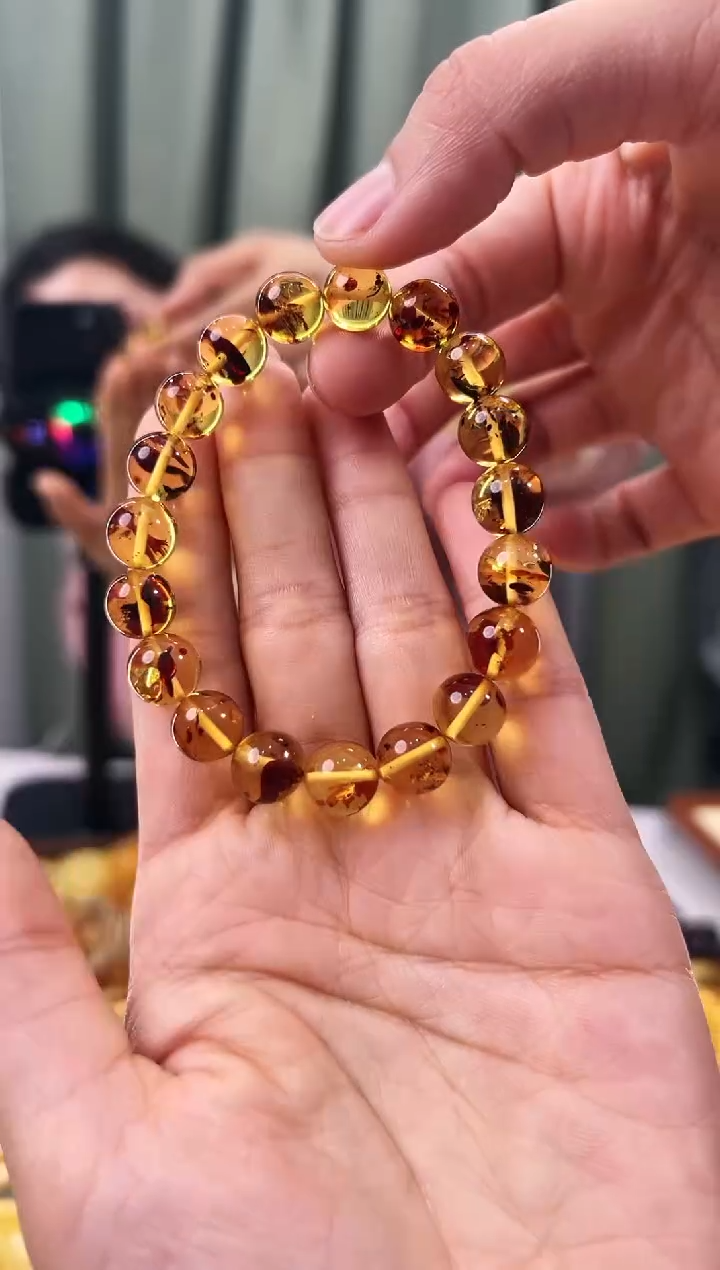 【闪购商品】琥珀手链未镶嵌蜜蜡手串多样性发其中一件