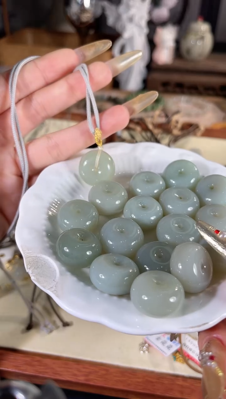 项链银S925镶嵌和田玉多样性发其一