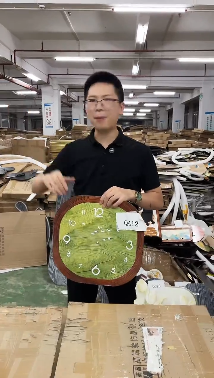 横款果果微瑕孤品闪购Q412