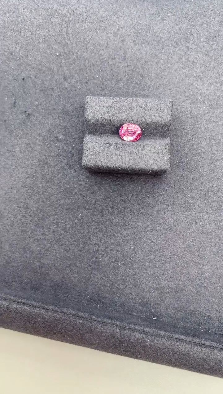 蓝宝石裸石未镶嵌1.5ct帕帕拉恰