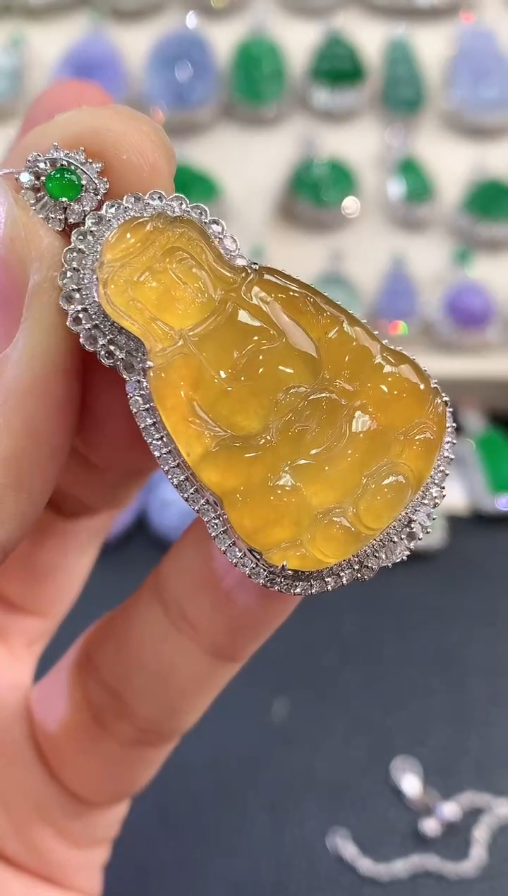 【闪购商品】翡翠吊坠(不含链)18K金镶嵌D52