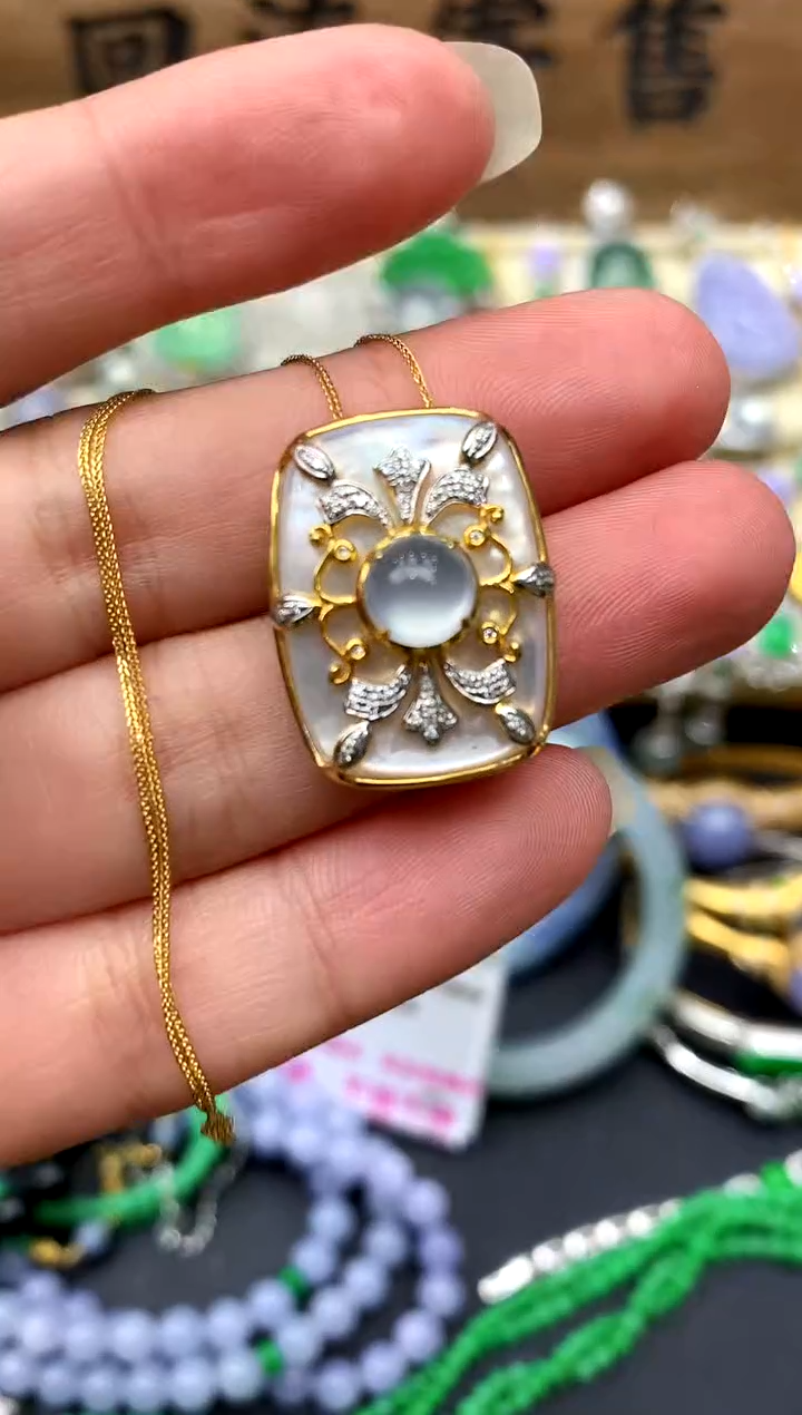 【闪购商品】翡翠颈饰18K金镶嵌288-中国好珍宝