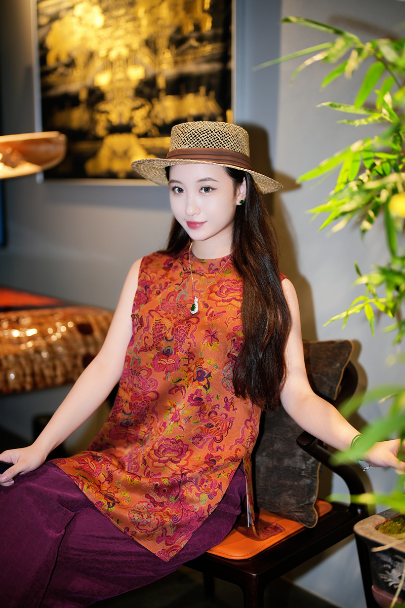 蓝大【瞬华】桑蚕丝新中式斜襟无袖上衣7998