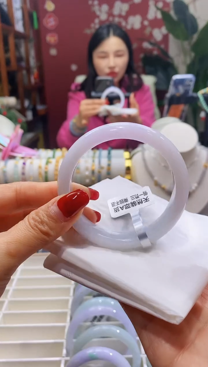 【闪购商品】翡翠手镯未镶嵌112春彩58.7/12.3*8.0