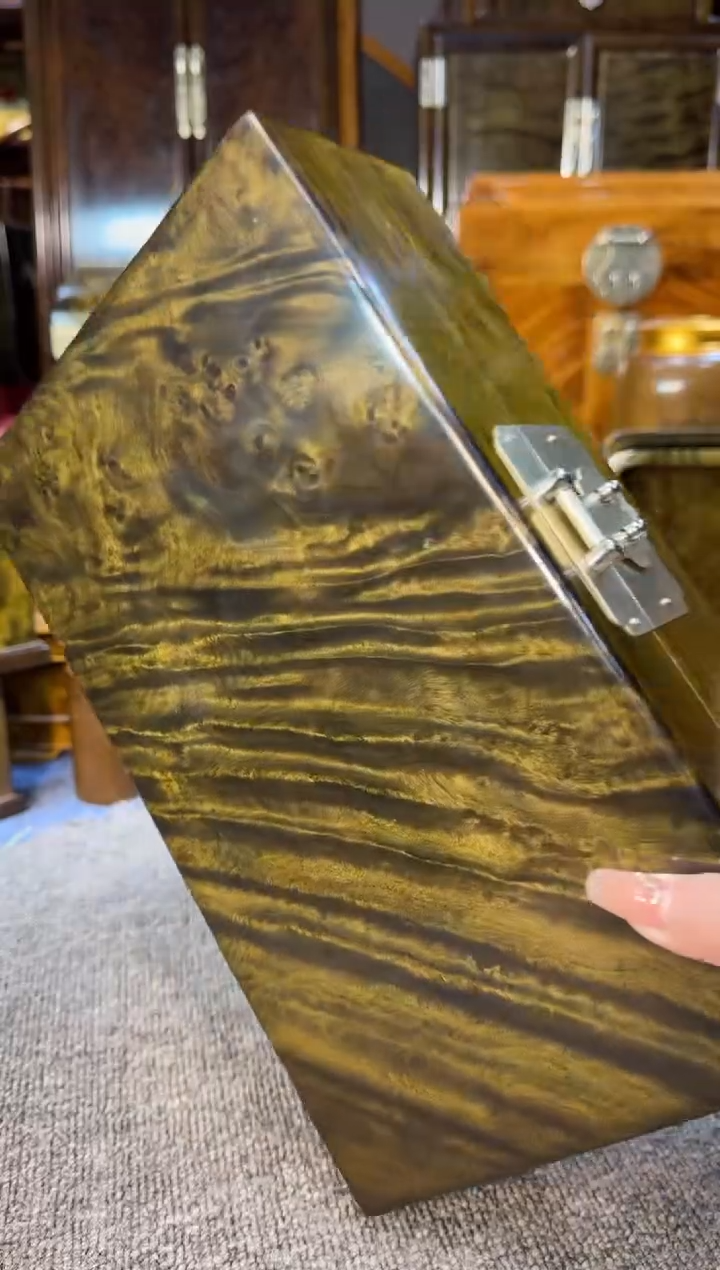 【闪购商品】乌木类成套家具精美阴沉乌木首饰盒Y151