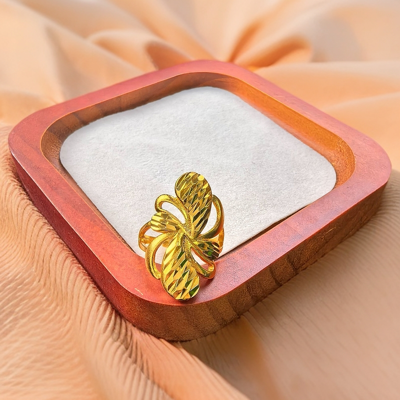 铜合金戒指 铜合金戒指指环新款气质时尚高档百搭轻奢可调节金色