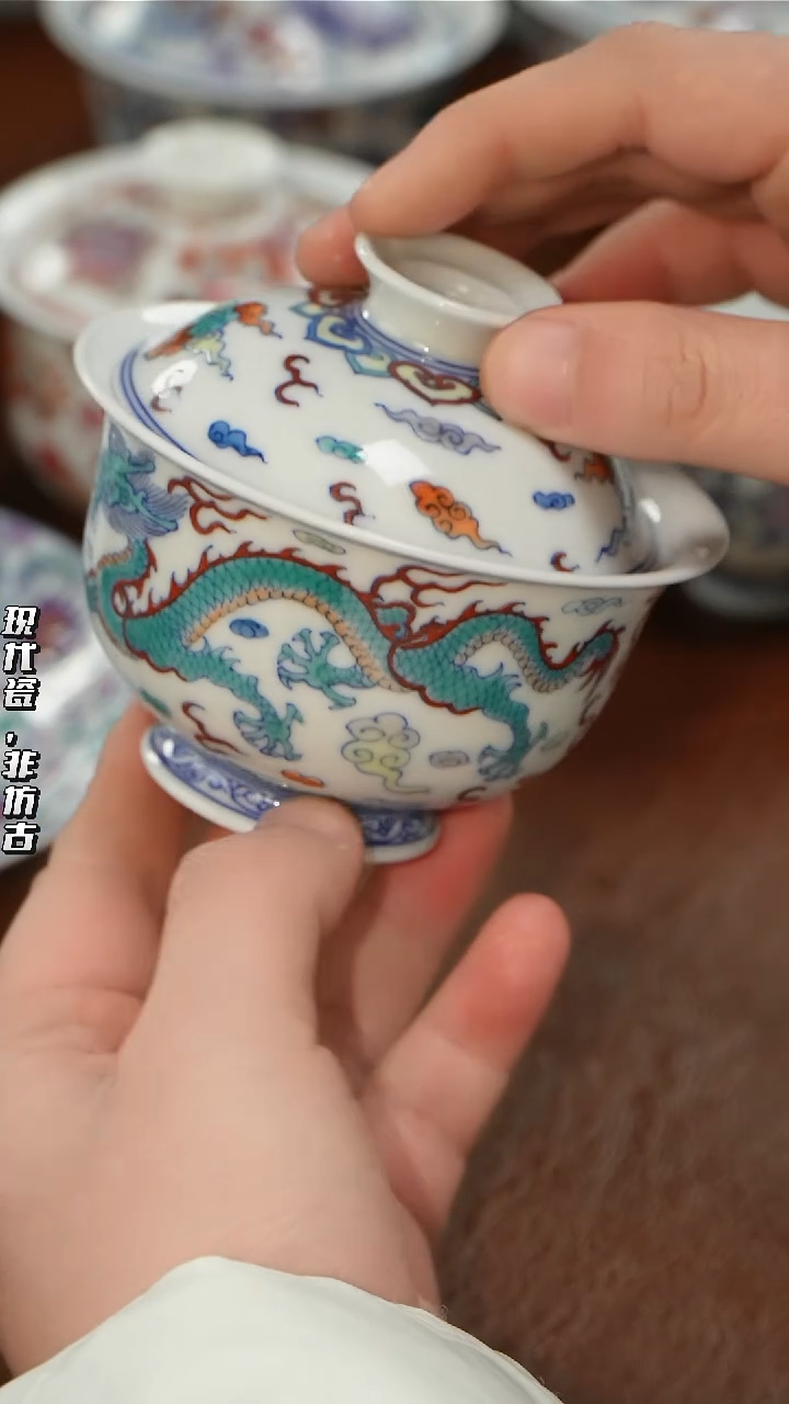 瓷片千年瓷都景德镇 艺术关注谢佳豪