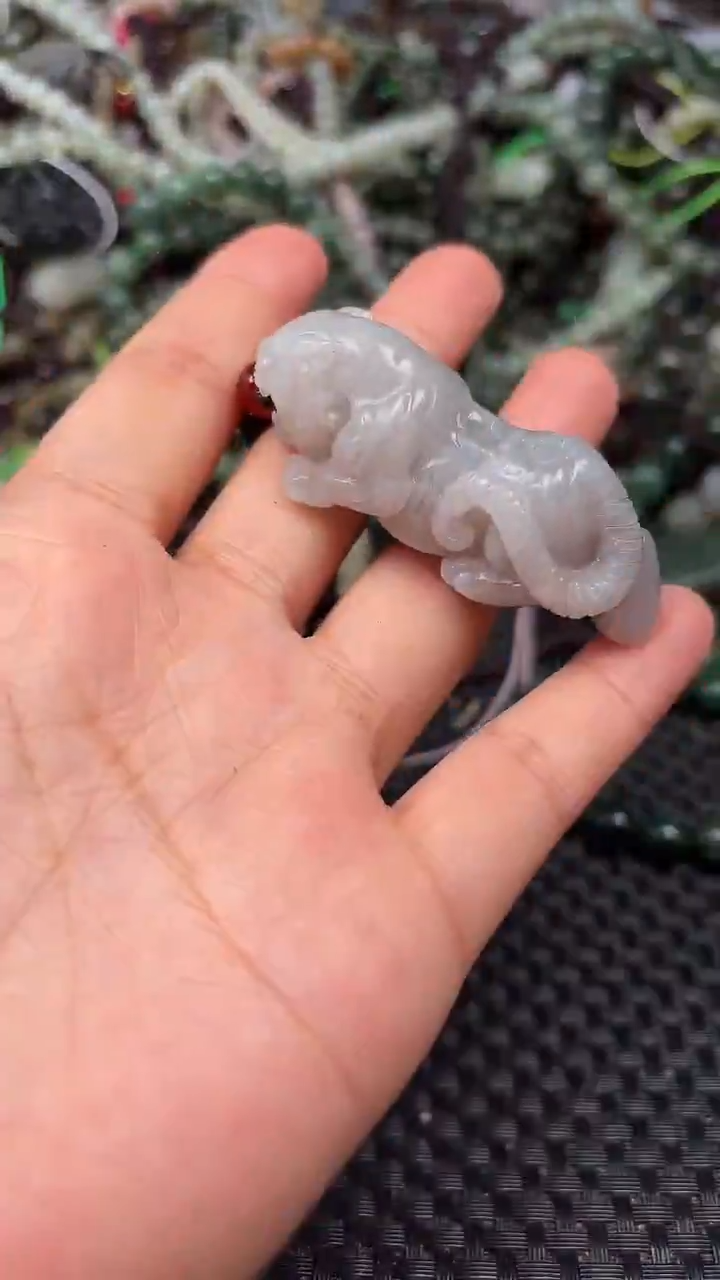 和田玉未镶嵌颈饰1