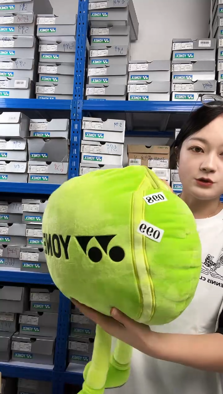 99号清仓衣服，不退不换！！网球抱枕