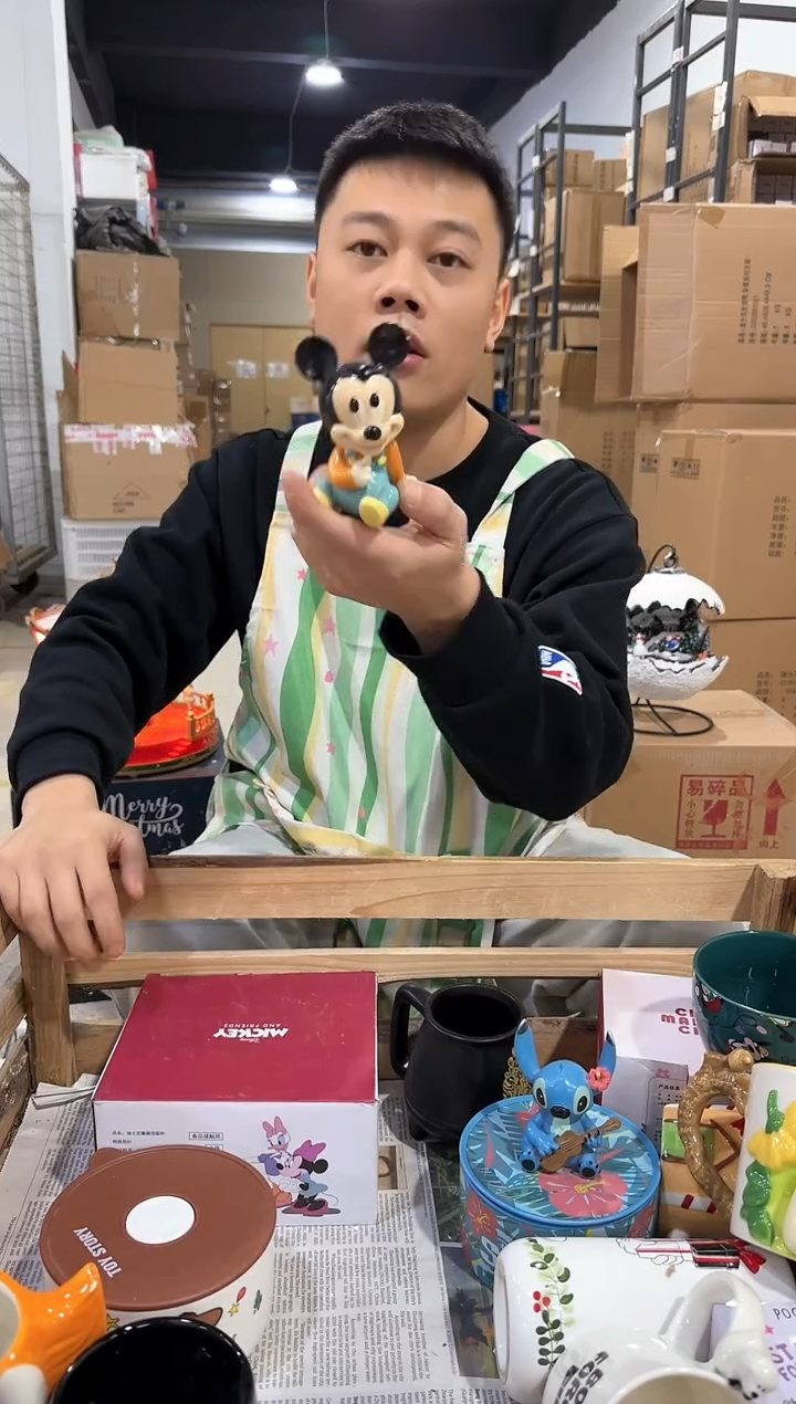 瓷片中古米奇摆件 