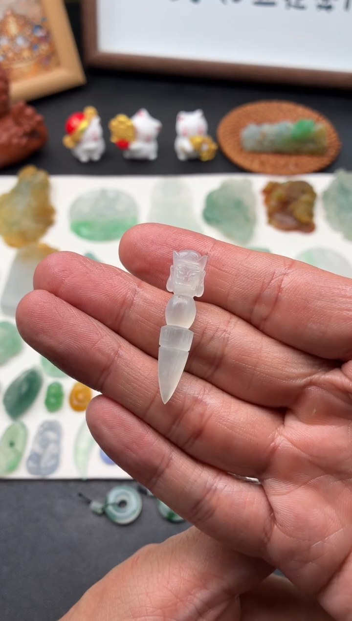 未镶嵌定制翡翠翡翠