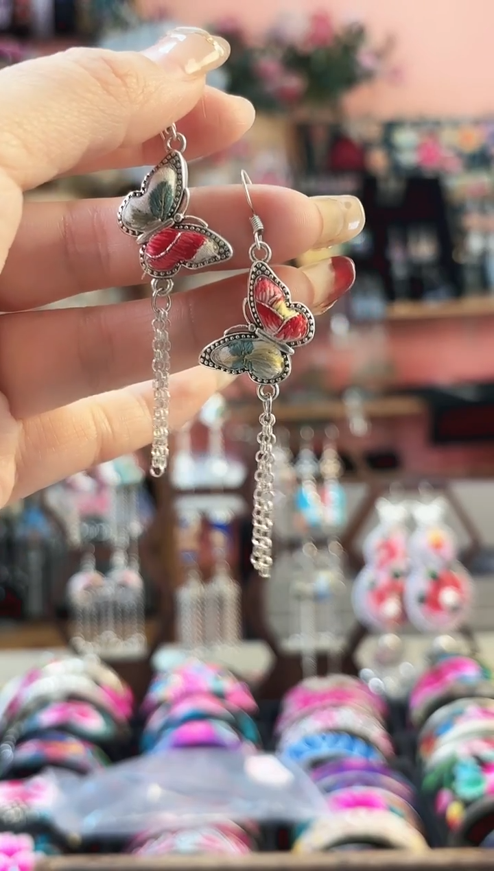 艺枝独绣手工饰品127