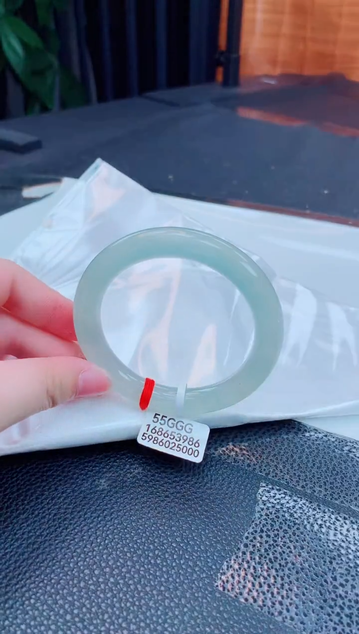 【闪购商品】翡翠未镶嵌手镯缅甸天然翡翠A货手镯