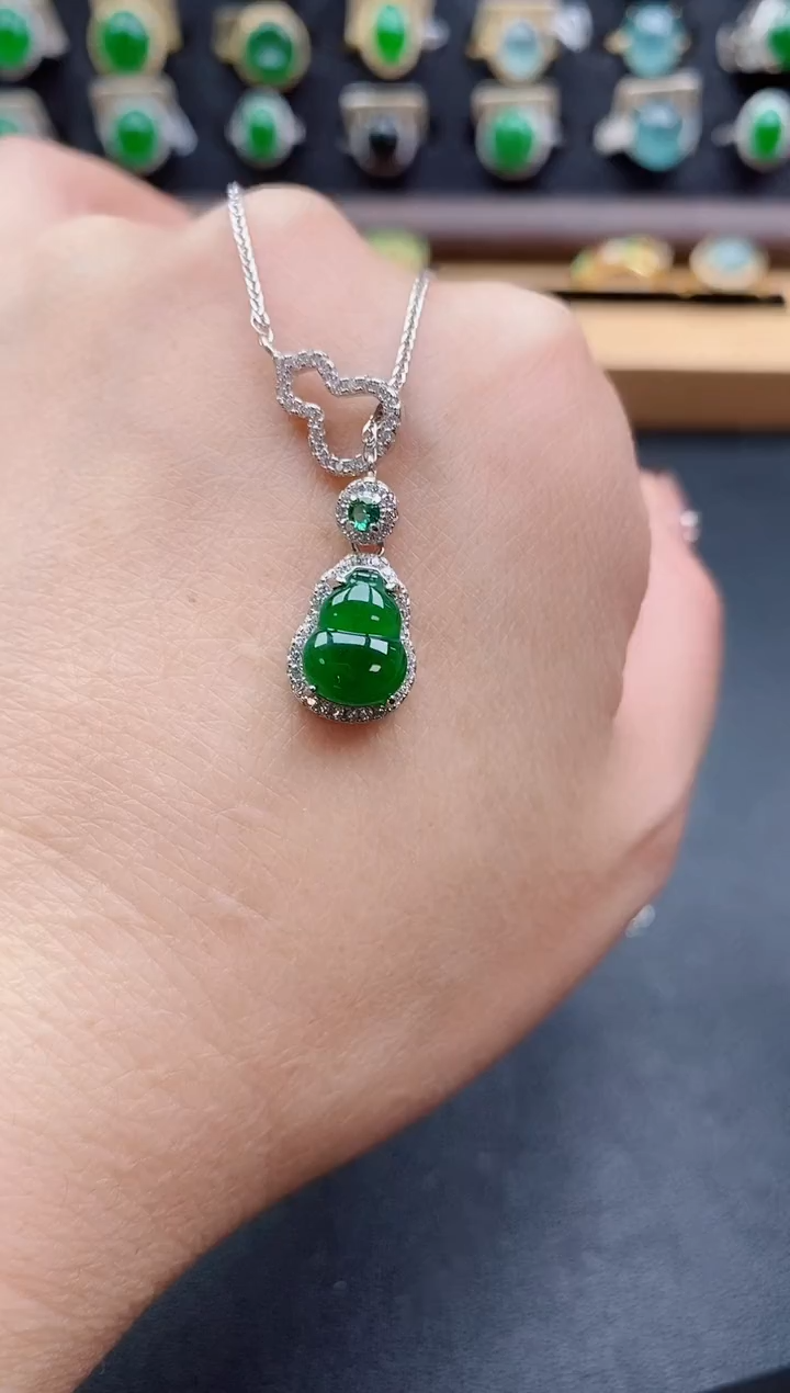 套链银S925镶嵌翡翠1